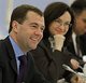 Медведев прикрыл бизнес дырявым щитом