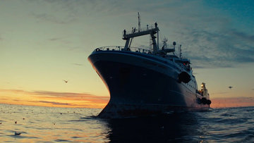 Ролик о российских моряках, добывающих минтай, собрал свыше 10 миллионов просмотров