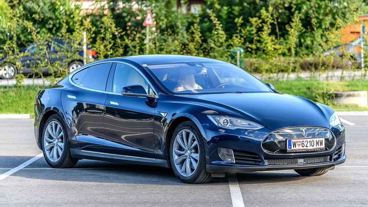 Tesla Model S