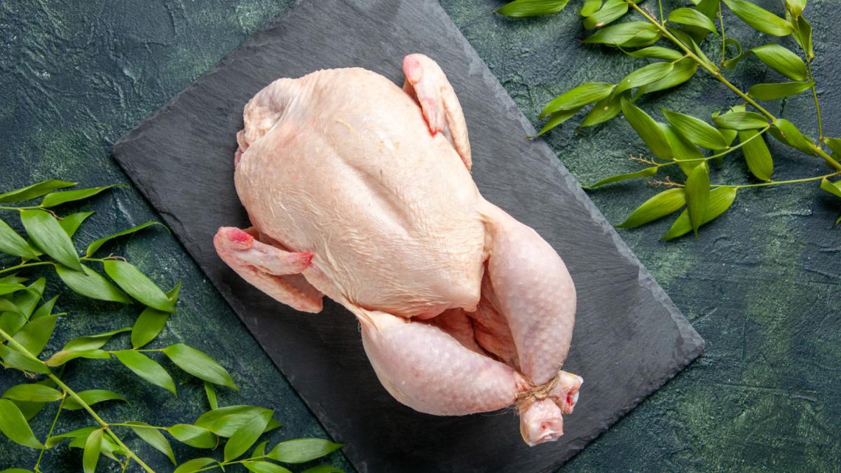 Сырая курица