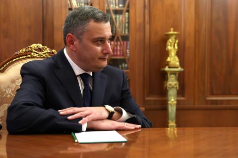 В Курске выявили включение покойного в состав комиссии по благоустройству