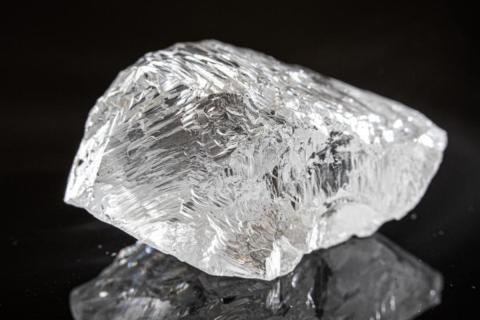 Учёные из Токийского университета создали алмаз при низких температурах из адамантана — профессор Эйити Накамура Учёные из Токийского университета создали алмаз при низких температурах из адамантана — профессор Эйити Накамура