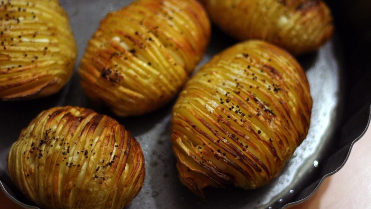 Картофель, запечённый с беконом