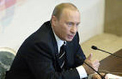 Путин осмотрел новый авиалайнер Ту-214