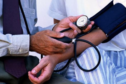 Гипертония может привести к потере зрения у пациентов — офтальмологи