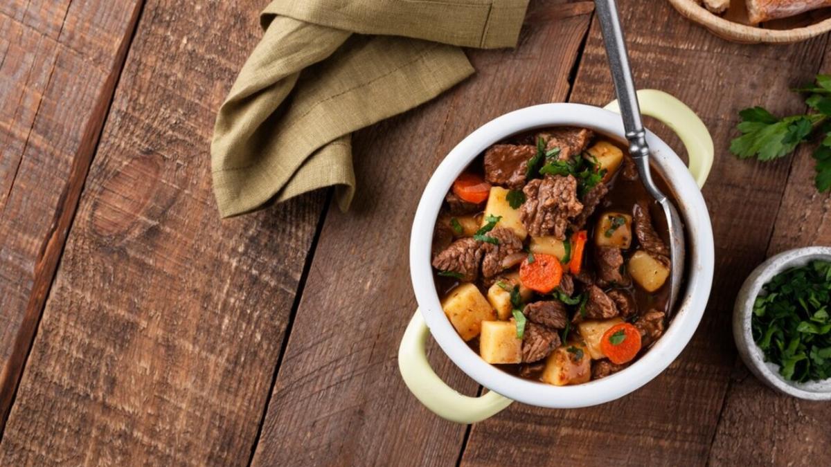 тушёная картошка с мясом