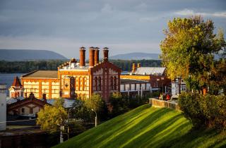 Жигулёвский пивоваренный завод и бункер Сталина привлекают туристов в Самару