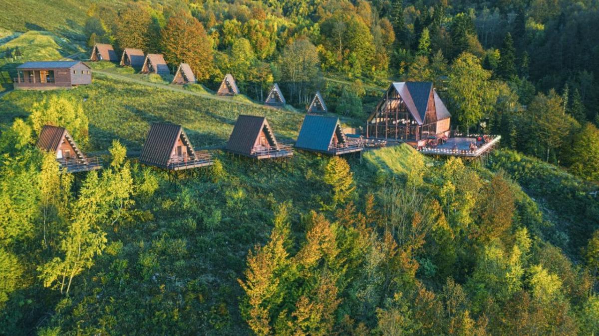 Кемпинг на курорте Роза Хутор Кемпинг на курорте Роза Хутор