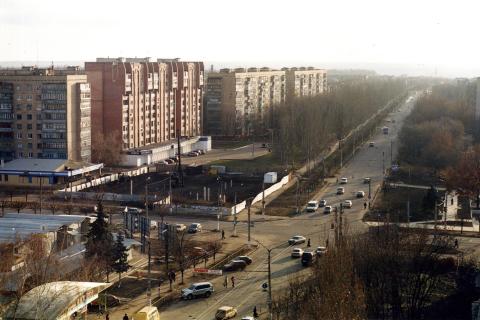 70% водителей ошибаются при развороте под знаком Поворот налево запрещён