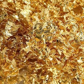 Цены на золото достигли нового рекорда: стоимость составила $2 451,4 за тройскую унцию