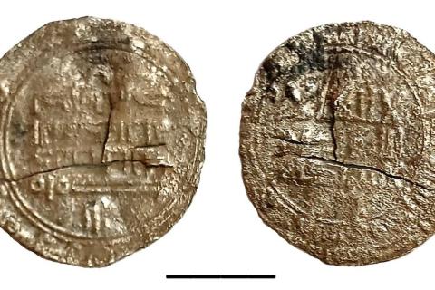 Учёные раскопали серебряные монеты 1610–1634 годов в Бранденбурге
