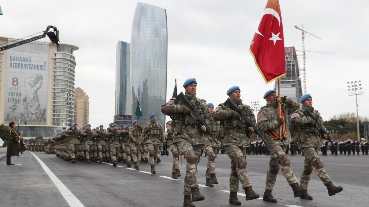 Servicemen of the Turkish Special Forces Command, led by the Captain Harun Ergin 5