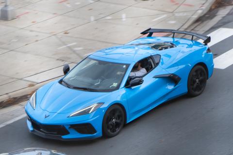 General Motors отзывает 23,5 тыс. Chevrolet Corvette из-за дефекта бензобака