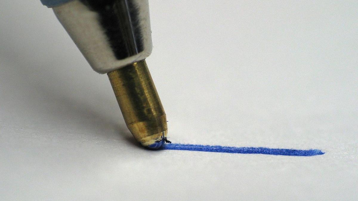 Шариковая ручка