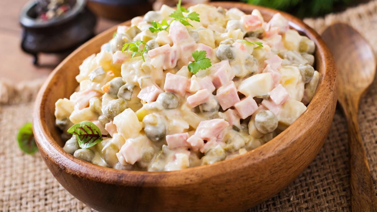 Салат оливье