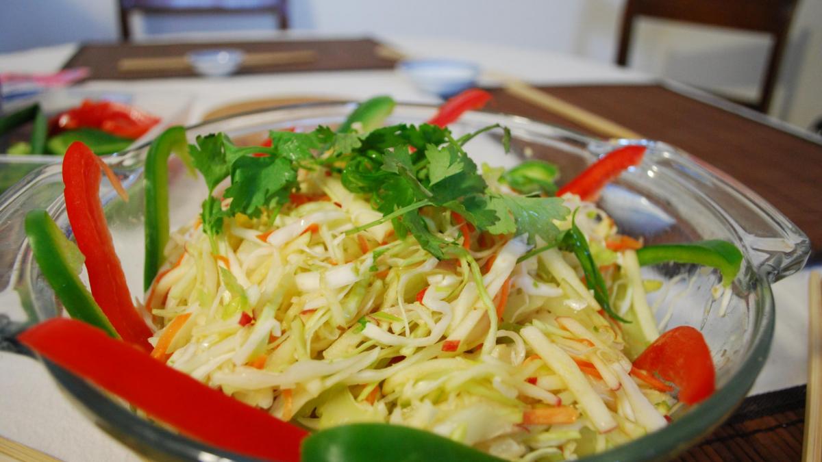 Салат из капусты и моркови