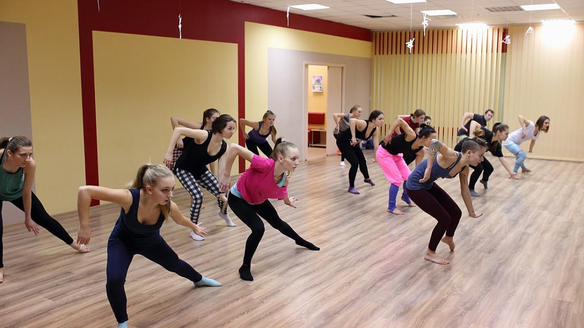 Тренировка по зумбе