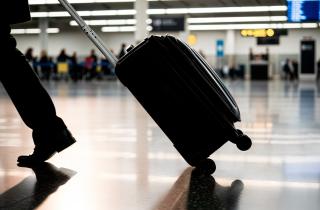 Женщины в командировках чаще посещают музеи и достопримечательности — аналитики 